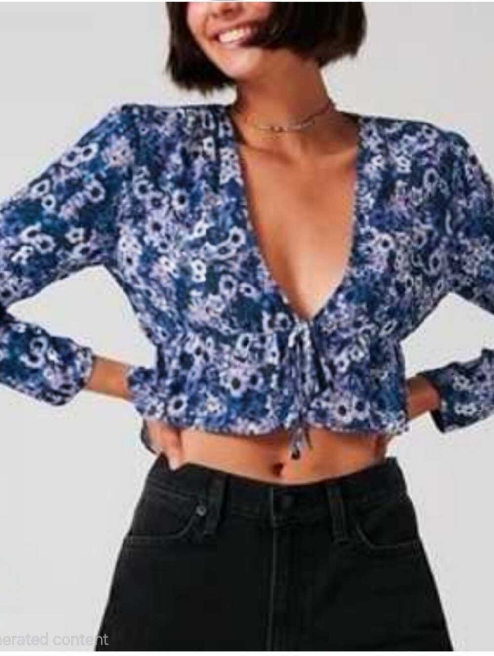 Aritzia Sunday Best Kimberly Floral Tie-Front  Blouse